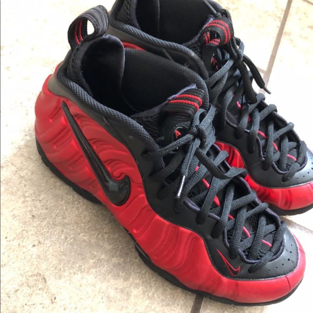 Mens Nike Foamposite Pro University Red Black 9.5